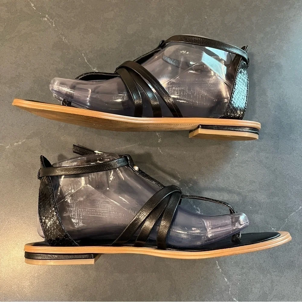 Isola marica sandal